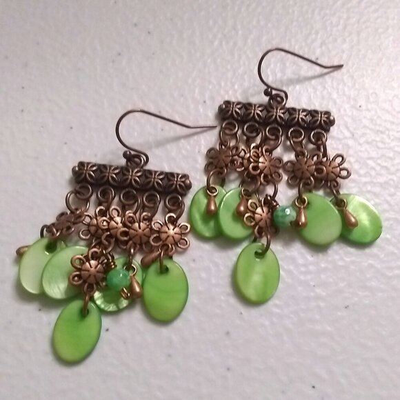 Intricate Boho Floral Chandelier Dangle Earrings! Shell & Copper Forest Magic - Picture 1 of 9